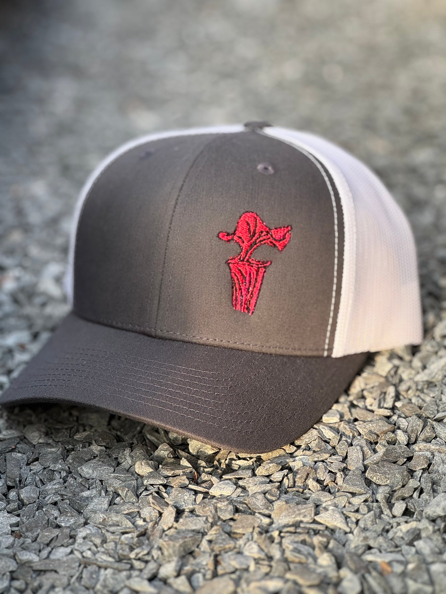 Sarracenia Embroidered Hat